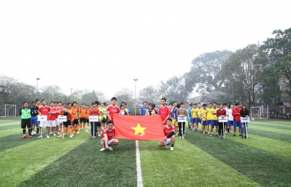 Giải bóng đá tranh Cup mùa xuân 2016